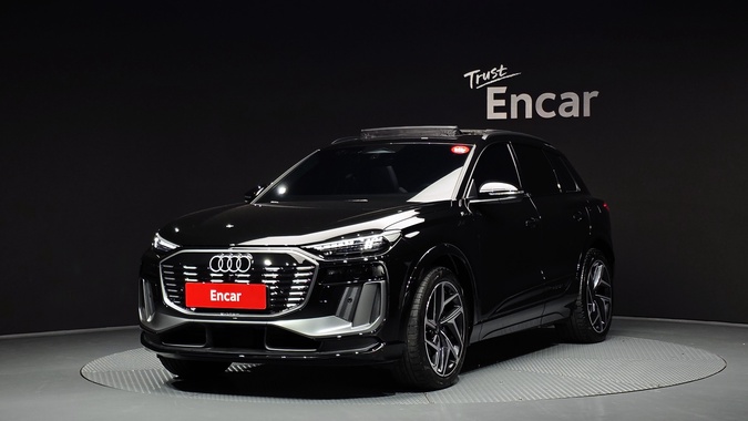 Audi Q6 e-tron 2025