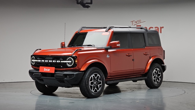 Ford Bronco 2023