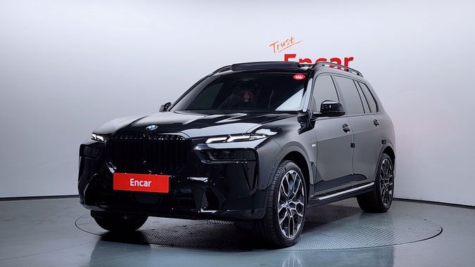 BMW X7 2025