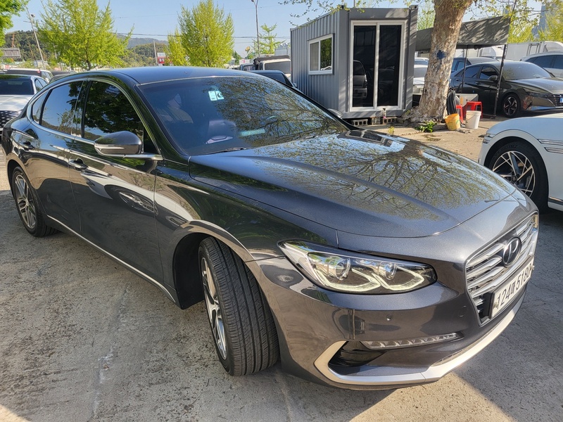 Hyundai Grandeur