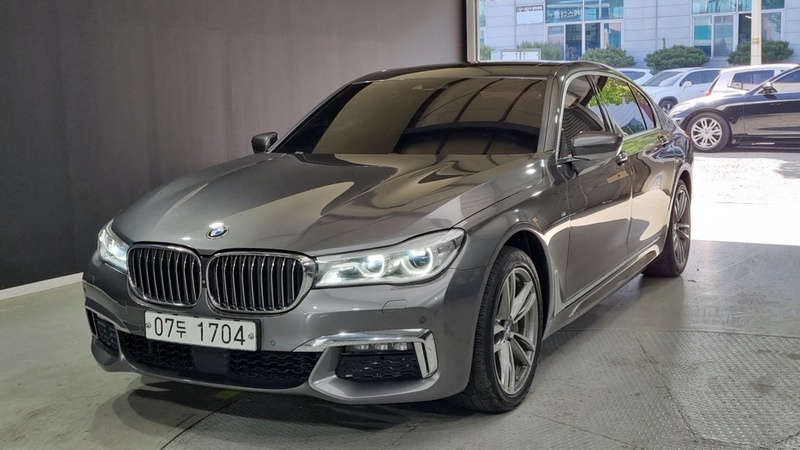 BMW 7 Series