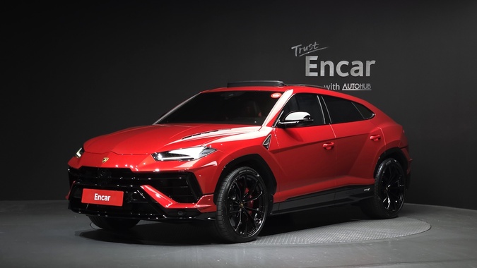 Lamborghini Urus 2024