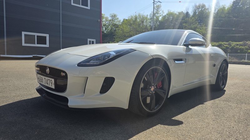 Jaguar F-TYPE