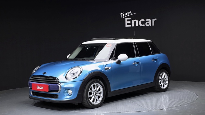 MINI Cooper 2015