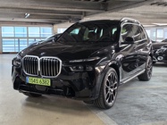 BMW X7 2025