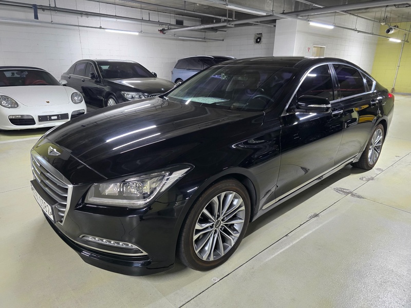 Hyundai Genesis