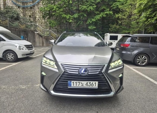 Lexus RX 2019