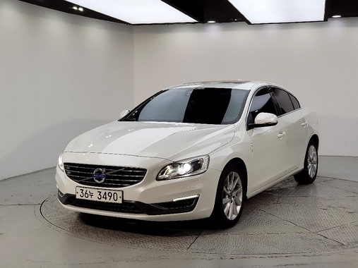 Volvo S60 2015