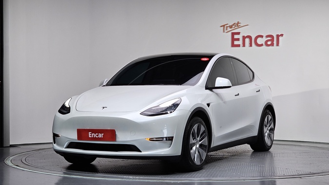 Tesla Model Y 2021