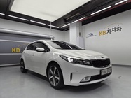 Kia K3 2016