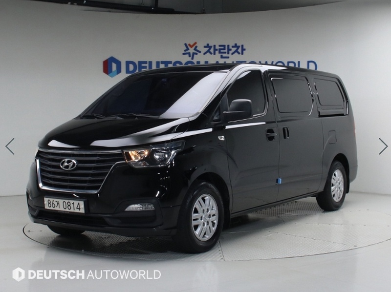 Hyundai Starex