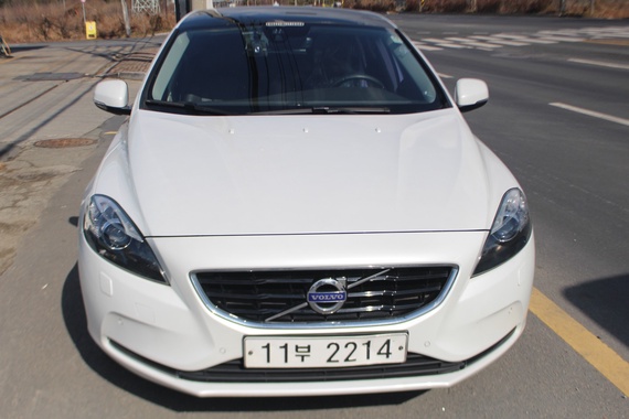 Volvo V40 2015