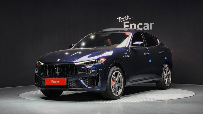 Maserati Levante 2022
