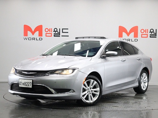Chrysler 200 2015