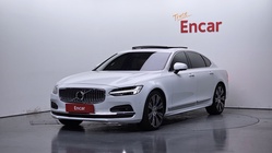 Volvo S90 2025