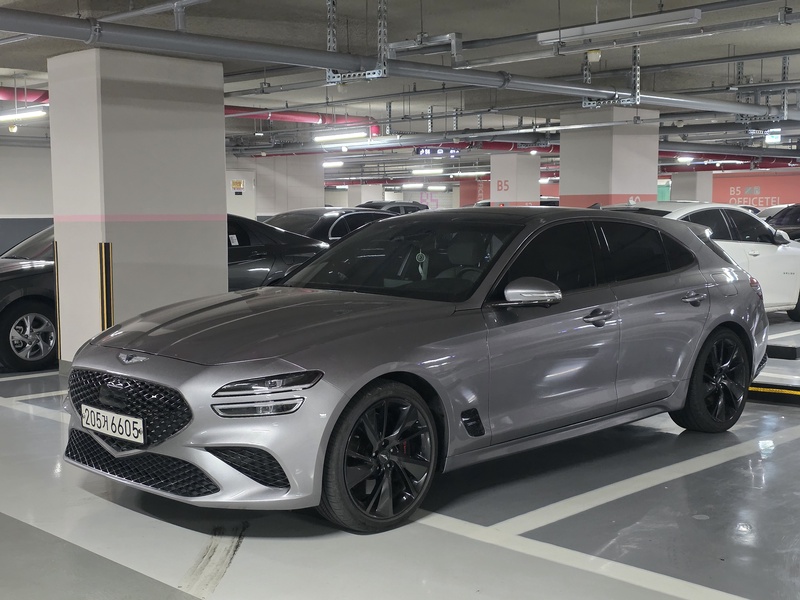 Genesis G70