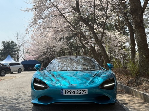 McLaren 750S 2024
