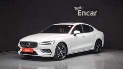 Volvo S60 2020