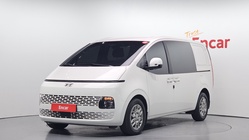 Hyundai Staria 2024