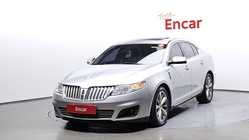 Lincoln MKS 2011