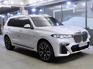 BMW X7 2022