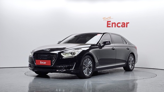 Genesis EQ900 2017
