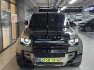 Land Rover Defender 2024