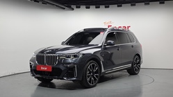 BMW X7 2021