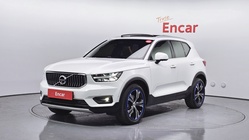 Volvo XC40 2021