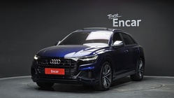 Audi SQ8 2020