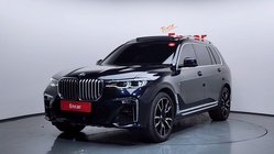 BMW X7 2021