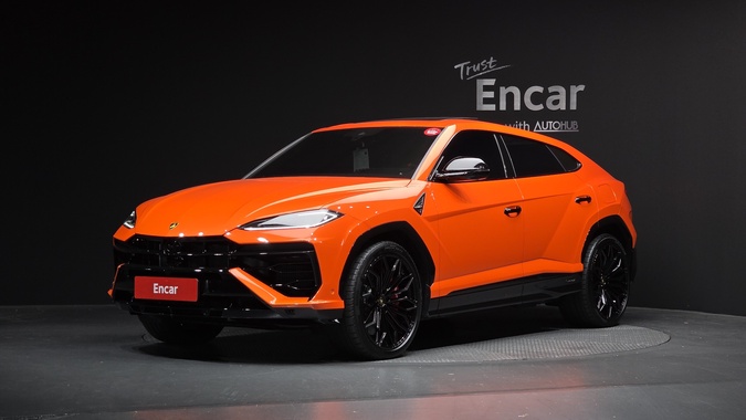 Lamborghini Urus 2025
