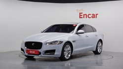 Jaguar XF 2016