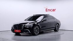 Mercedes-Benz S-Class 2023