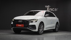 Audi Q8 2021