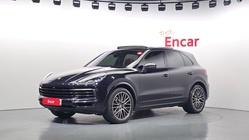 Porsche Cayenne 2021