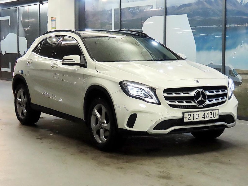Mercedes-Benz GLA-Class
