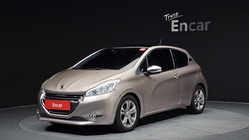 Peugeot 208 2013