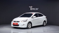 Hyundai Accent 2012