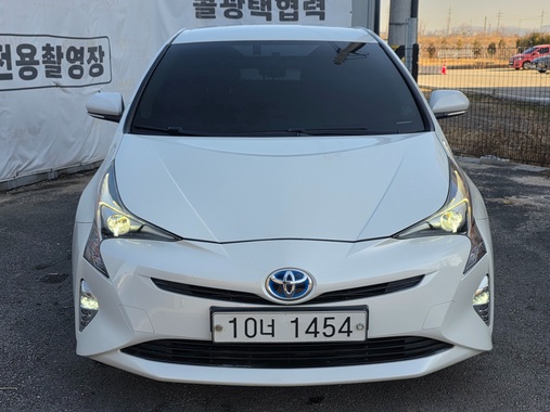 Toyota Prius 2018