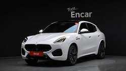 Maserati Grecale 2023