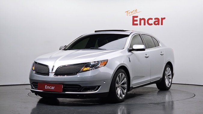 Lincoln MKS 2014