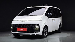 Hyundai Staria 2025