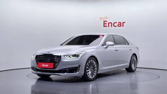 Genesis EQ900 2017