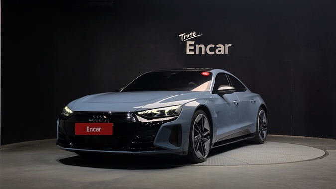 Audi RS e-tron GT 2022