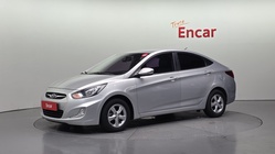 Hyundai Accent 2011