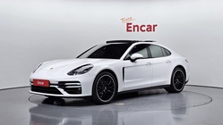 Porsche Panamera 2022