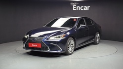 Lexus ES 2021