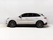 Porsche Cayenne 2020