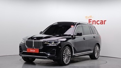 BMW X7 2021